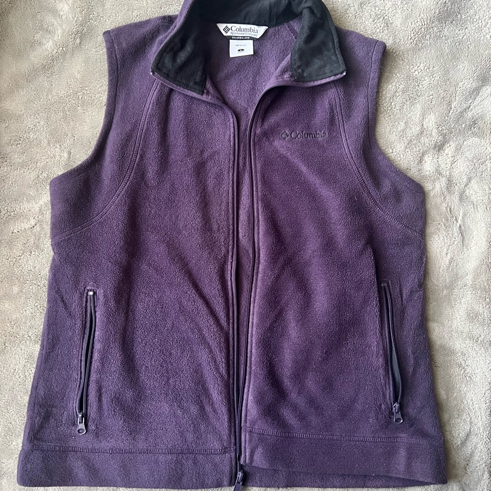 Columbia woman’s vest
